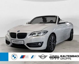 BMW BMW 220i Cabrio Sport Line SITZHEIZUNG NAVI AHK Gebrauchtwagen