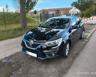 Renault Renault Megane IV Limited Deluxe TCe 115 GPF Blac Gebrauchtwagen