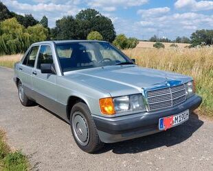 Mercedes-Benz Mercedes-Benz 190 Gebrauchtwagen