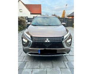 Mitsubishi Mitsubishi Eclipse Cross 2.4 PLUG-IN HYBRID 4WD Pl Gebrauchtwagen