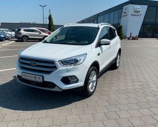 Ford Ford Kuga Titanium 2.0 TDCi 4x4 6-Gang+Navi+Sitzhz Gebrauchtwagen