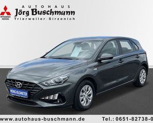 Hyundai Hyundai i30, 1,0,Pure Edition, Automatik,Klima,PDC Gebrauchtwagen