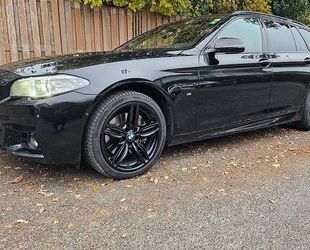 BMW BMW 535d xDrive Touring M Packet- Voll! Gebrauchtwagen