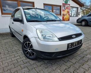 Ford Ford Fiesta 1,3 44 kW .TÜV NEU,ALLWETTERREIFEN Gebrauchtwagen