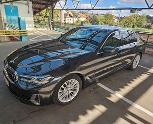 BMW BMW 530 Baureihe 5 Lim. 530 d xDrive Luxury Line Gebrauchtwagen