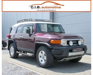 Toyota Toyota FJ Cruiser / 4.0i V6 / Aut. / 4x4 / Cruise Gebrauchtwagen