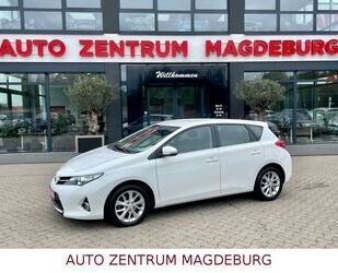 Toyota Toyota Auris Life+,Klimaautomatik,SHZ,PDC,Kamera,A Gebrauchtwagen