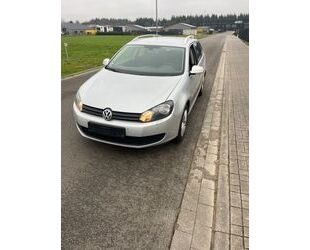 VW Volkswagen Golf 1.6 TDI Trendline Variant Trendlin Gebrauchtwagen