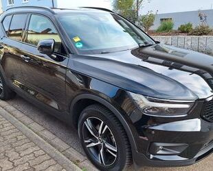 Volvo Volvo XC40 T3 -R-DESIGN Gebrauchtwagen