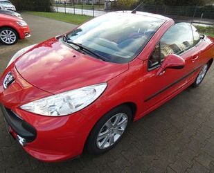 Peugeot Peugeot 207 CC Platinum*2 HAND*AUTOMATIK*LEDER*PDC Gebrauchtwagen