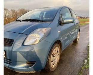 Toyota Toyota Yaris 1,3-l-VVT-i Sol Sol Gebrauchtwagen