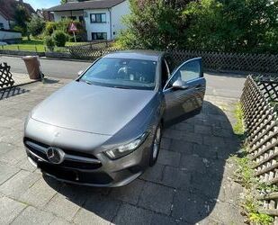 Mercedes-Benz Mercedes-Benz A 200 d DCT Gebrauchtwagen