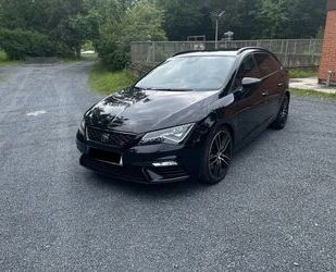 Seat Seat Leon 2.0 TSI St&S ST CUPRA 300 DSG 4Drive CU. Gebrauchtwagen