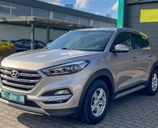 Hyundai Hyundai Tucson 1.6 Style 2WD R.CAM AHK NAVI SHZ V+ Gebrauchtwagen