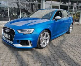 Audi Audi RS3 2.5 TFSI S tronic quattro Sportback ohne Gebrauchtwagen