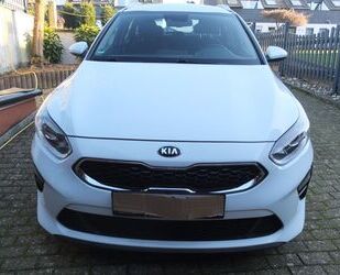 Kia Kia ceed Sportswagon 1.4 T-GDI DCT Vision Sport... Gebrauchtwagen