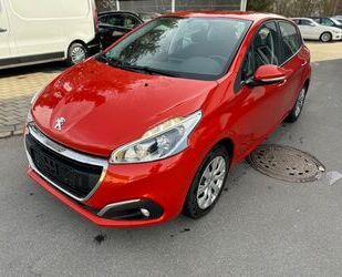 Peugeot Peugeot 208 Active 2 Hand Klima PDC Gebrauchtwagen