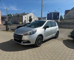 Renault Renault Scenic III TCe 115 BOSE Edition*Navi*PDC*K Gebrauchtwagen