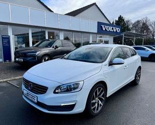 Volvo Volvo V60 D6 AWD Plug in Hybrid Geartronic Momentu Gebrauchtwagen