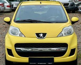 Peugeot Peugeot 107 Petit Filou 70 MIT TÜV Gebrauchtwagen