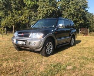 Mitsubishi Mitsubishi Pajero 3,2 GLS rostfrei Top Zustand All Gebrauchtwagen