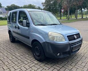 Fiat Fiat Doblo Doblò 1.4 8V Active AHK 5 Sitze Tüv Neu Gebrauchtwagen