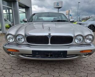 Jaguar Jaguar XJ8 3.2**Super Optik***Kein Rost*** Gebrauchtwagen