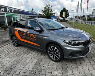 Fiat Fiat Tipo Kombi 1.4 T Lounge Navi, Klima Gebrauchtwagen