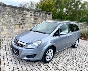 Opel Opel Zafira 1.8 INNOVATION Bi-XENON Klima AHK Gebrauchtwagen