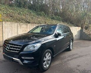 Mercedes-Benz Mercedes-Benz ML 350 BT Sport Paket Int. Airmatic Gebrauchtwagen