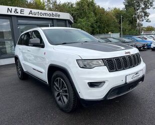 Jeep Jeep Grand Cherokee 3.0 CRD Trailhawk* *Pano*AHK*C Gebrauchtwagen