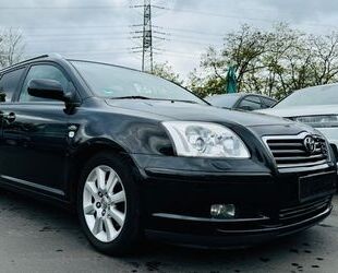 Toyota Toyota Avensis Kombi 2.2 D-CAT Executive Xenon PDC Gebrauchtwagen