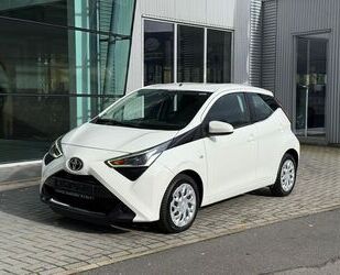 Toyota Toyota Aygo AYGO x-play Klima EFH Tempomat MFL Gebrauchtwagen