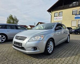 Kia Kia ceed / Ceed 1.4 CVVT Attract Gebrauchtwagen