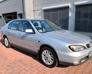 Nissan Nissan Primera 1.8 Elegance/Klimaautomatik/AHK Gebrauchtwagen