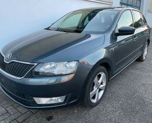 Skoda Skoda Rapid 1,6 TDI Navi Gebrauchtwagen