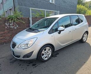 Opel Opel Meriva B Design Edition Gebrauchtwagen