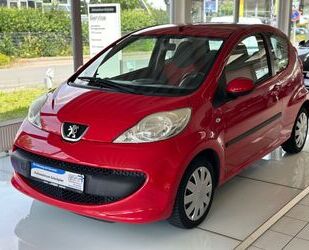 Peugeot Peugeot 107 Urban Move 70*S-HEFT*KLIMA*WENIG KM! Gebrauchtwagen