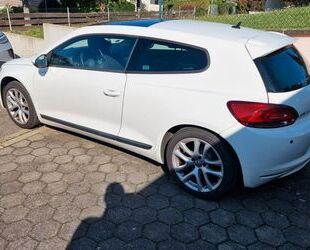 VW Volkswagen Scirocco 1.4 TSI 90kW Sportpaket gut ge Gebrauchtwagen