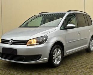 VW Volkswagen Touran | HU Neu | Kette Neu | AHK | PDC Gebrauchtwagen