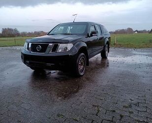 Nissan Nissan Navara D40 HU/AU 08/25 Gebrauchtwagen