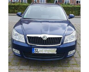 Skoda Skoda Octavia 1.6 TDI DSG Ambiente Combi Ambiente Gebrauchtwagen