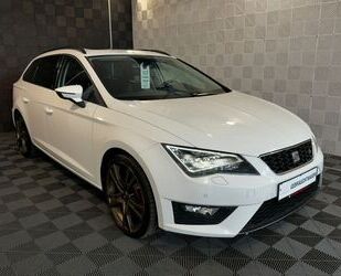 Seat Seat Leon ST*FR*LED-PDC V+H-ALCAN.-PANO-SHZ-SP.SZ- Gebrauchtwagen