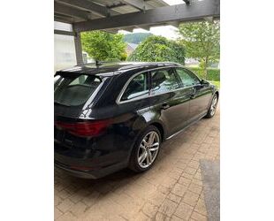 Audi Audi A4 2.0 TDI 140kW S tr. quattro design Avant . Gebrauchtwagen