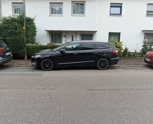 Ford Ford Mondeo 2,0 TDCi 132kW Vignale Turnier PowerS. Gebrauchtwagen