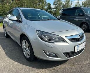 Opel Opel Astra Sports Tourer Edition J 2.0 CDTI 6-Gang Gebrauchtwagen