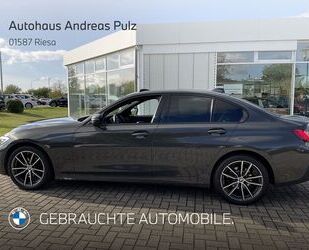 BMW BMW 320i xDrive Sport Line HiFi Glasdach Leder Kam Gebrauchtwagen