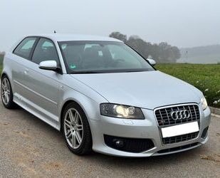 Audi Audi S3 8P Quattro 2.0 TFSI XENON NAVI PDC Gebrauchtwagen