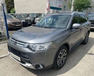 Mitsubishi Mitsubishi Outlander 4WD.Auto.Leder.Navi.7 SITZER Gebrauchtwagen