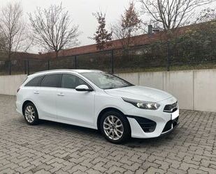 Kia Kia Ceed SW 1.6 PHEV Vision Nav*Led*ACC*Kam*Virtu* Gebrauchtwagen